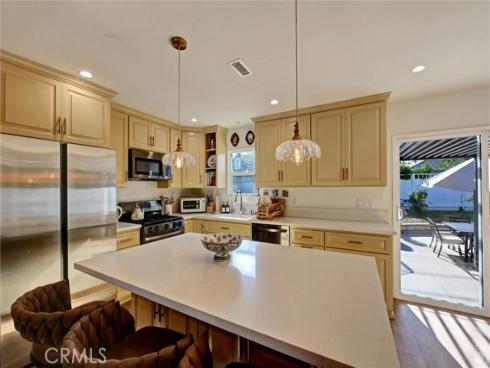 227 Oak Place, Brea, CA