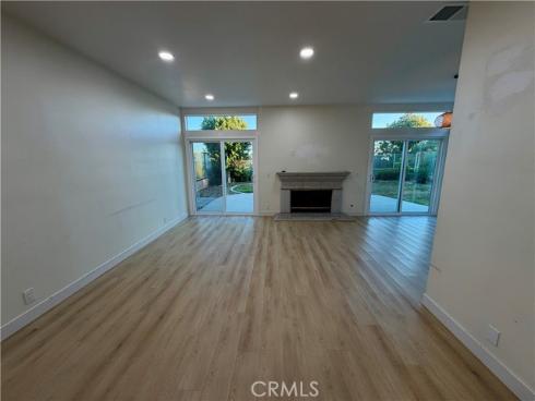 828 E Davidson Court, Brea, CA