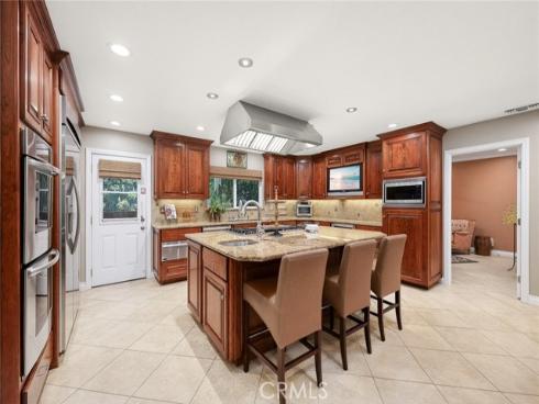 1321 N Puente Street, Brea, CA