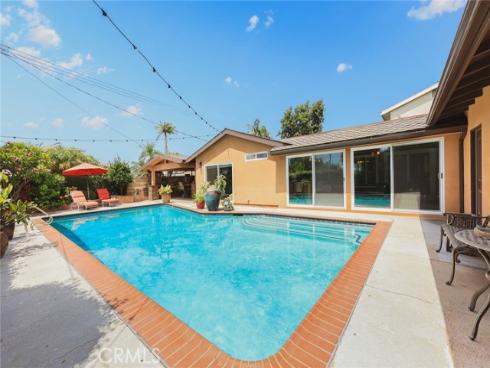 1321 N Puente Street, Brea, CA