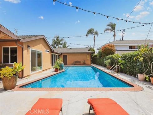 1321 N Puente Street, Brea, CA