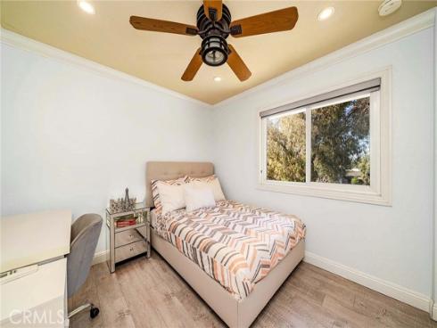 141  Meadowcreek  , Brea, CA