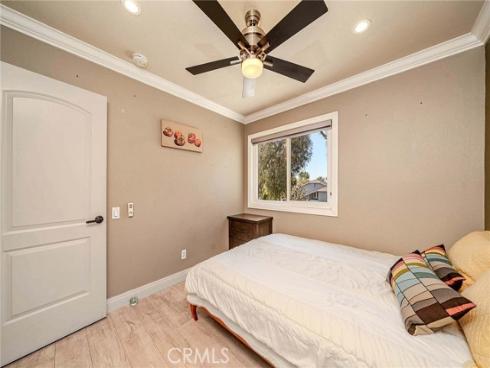 141  Meadowcreek  , Brea, CA