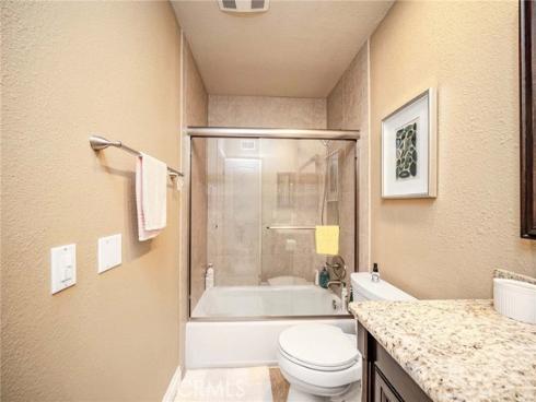 141  Meadowcreek  , Brea, CA