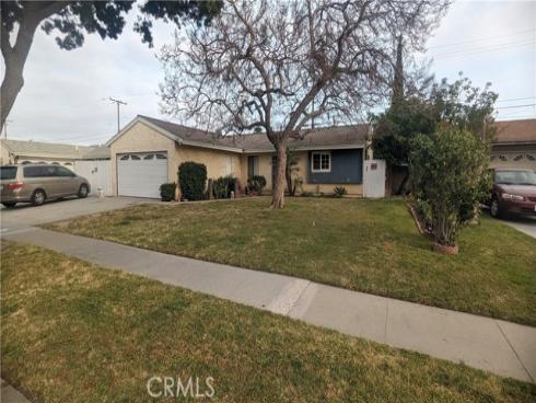 6212  Marian   Avenue, Buena Park, CA