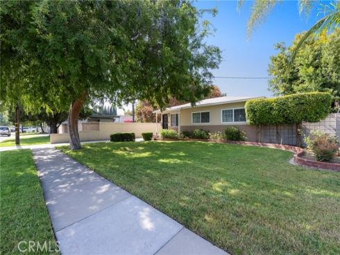 8261  4th   Street, Buena Park, CA