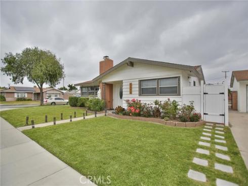 8342  San Pablo   Drive, Buena Park, CA