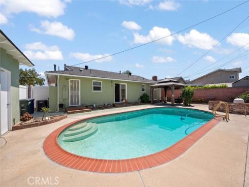 7223  Santa Lucia   Circle, Buena Park, CA