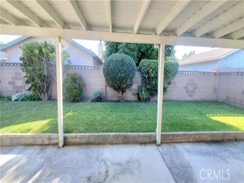 7501  El Chino   Circle, Buena Park, CA