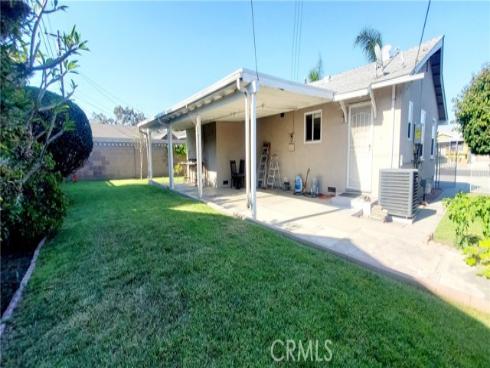 7501  El Chino   Circle, Buena Park, CA