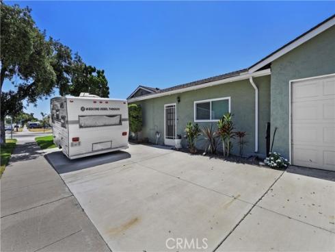 8141  San Huerta   Circle, Buena Park, CA