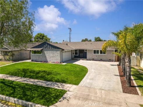 6577  Via Arroyo   Drive, Buena Park, CA