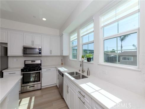 6983  Alderwood   Avenue, Buena Park, CA