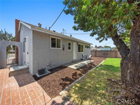 7089  El Cerro   Drive, Buena Park, CA