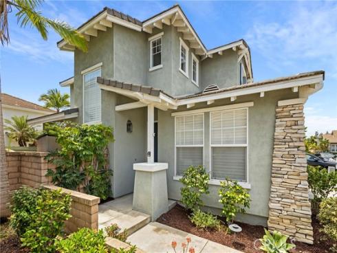 10  Bayview   Drive, Buena Park, CA