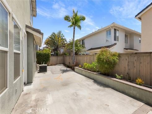 10  Bayview   Drive, Buena Park, CA