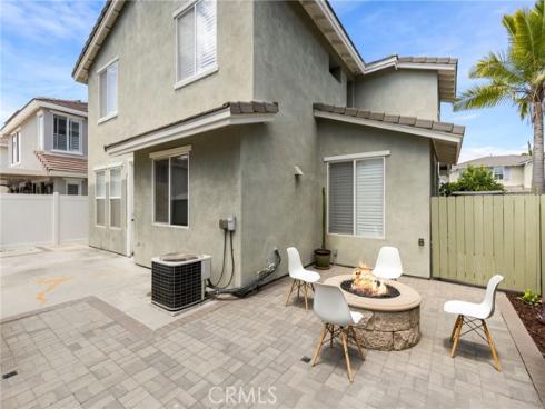 10  Bayview   Drive, Buena Park, CA