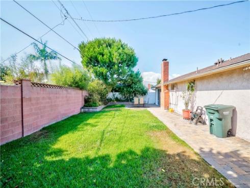 8071  San Jose   Circle, Buena Park, CA