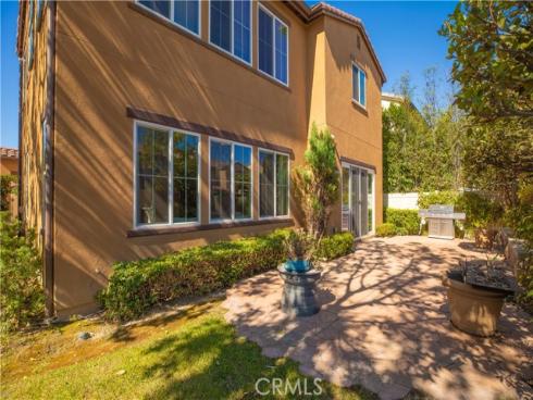 23  Revell   Circle, Buena Park, CA