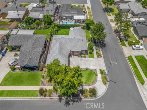 7911  Bellflower   Drive, Buena Park, CA