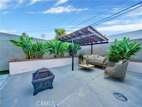 8868  Buchanan   Circle, Buena Park, CA