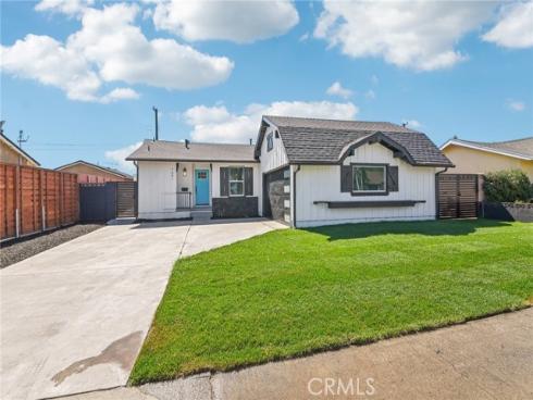 7641  El Caney   Drive, Buena Park, CA