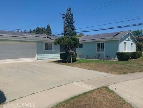 6991  San Joaquin   Circle, Buena Park, CA