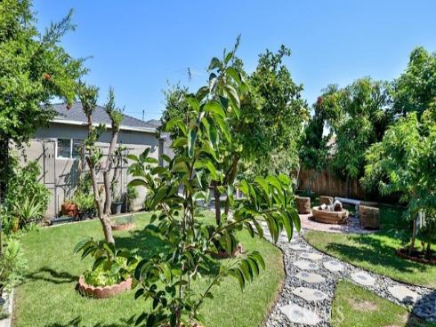 7642  11th   Street, Buena Park, CA