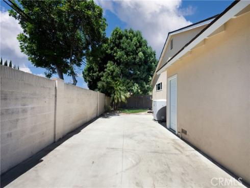 8001  Carnation   Drive, Buena Park, CA