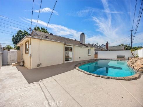 8345  Poppy   Way, Buena Park, CA