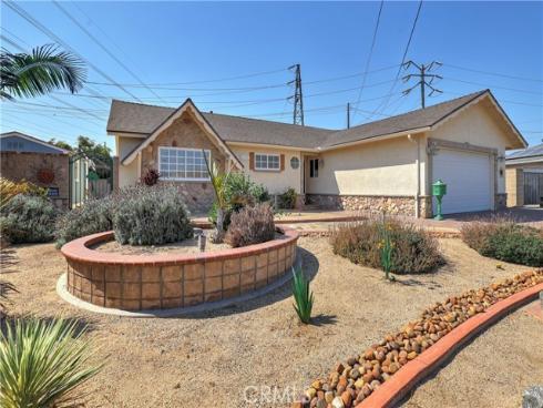 6105  Macarthur Way  , Buena Park, CA