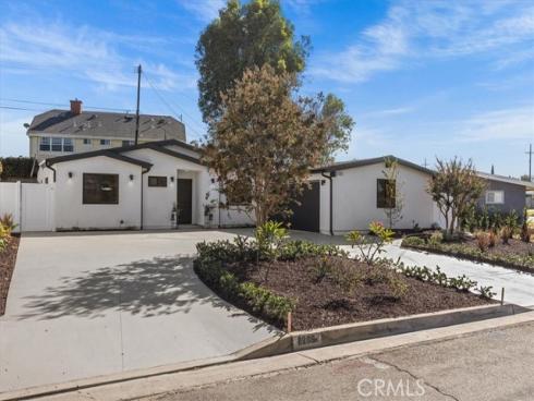 8266  Country Club   Drive, Buena Park, CA