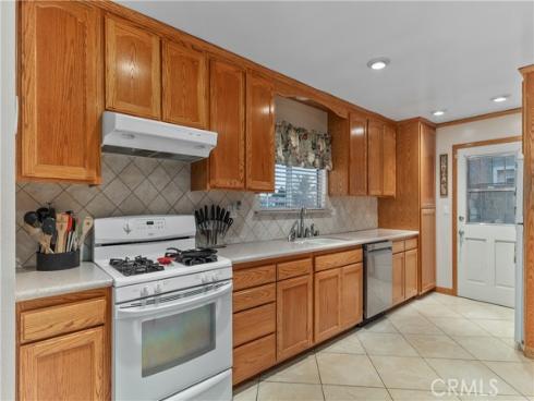 6609  Yosemite   Drive, Buena Park, CA