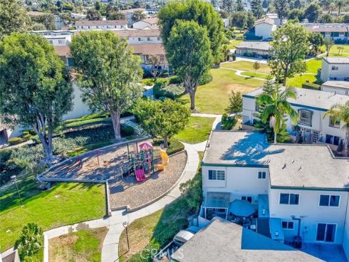 8141  Firth Green  , Buena Park, CA