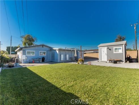 7586  El Prado   Way, Buena Park, CA