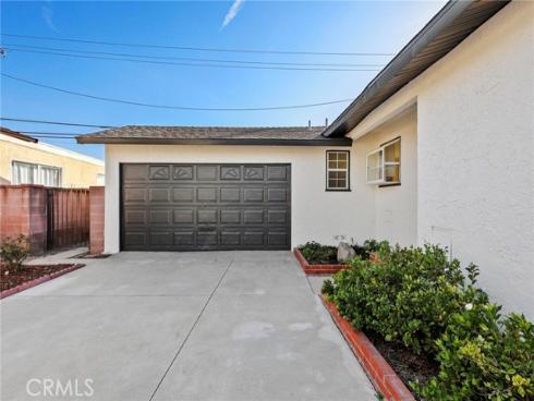 7200  Santa Teresa   Circle, Buena Park, CA