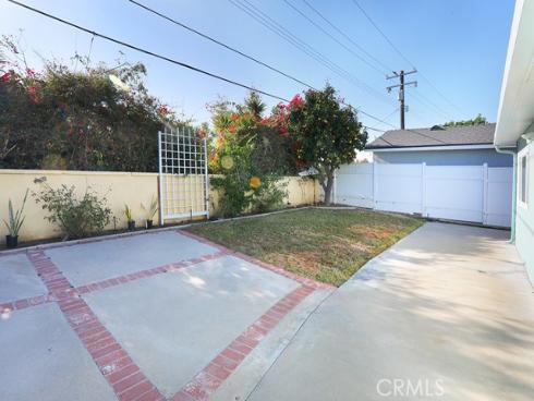 8121  San Mateo   Circle, Buena Park, CA