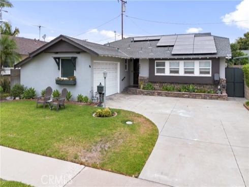 7199  Santa Teresa   Circle, Buena Park, CA