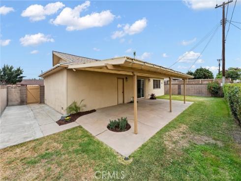 6324  Arnold   Way, Buena Park, CA