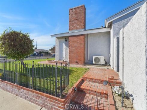 6705  Mount Lowe   Drive, Buena Park, CA