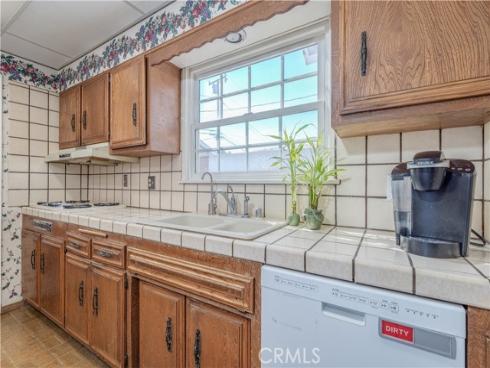 6922  San Diego   Drive, Buena Park, CA