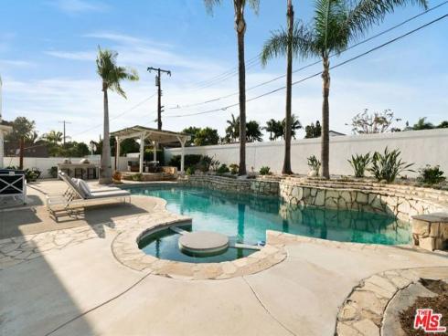 8531 Fox Hills Avenue, Buena Park, CA