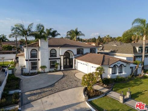 8531 Fox Hills Avenue, Buena Park, CA