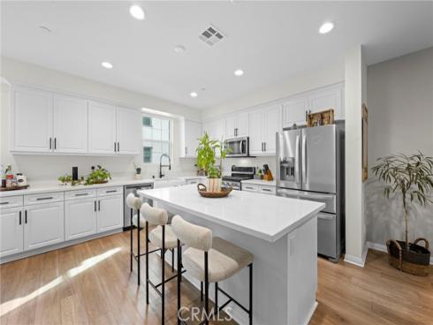 6997 Cottonwood Lane, Buena Park, CA