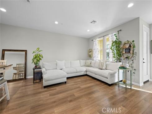 6997 Cottonwood Lane, Buena Park, CA