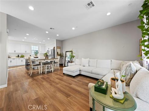 6997 Cottonwood Lane, Buena Park, CA