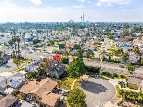 8002 Cornflower Circle, Buena Park, CA