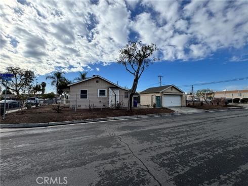 6121 Homewood Avenue, Buena Park, CA