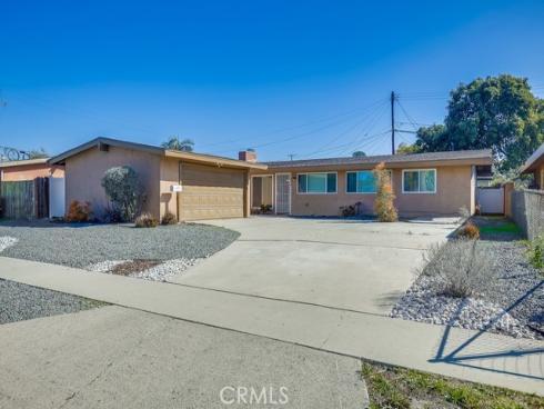 6470  Coronet   Circle, Buena Park, CA