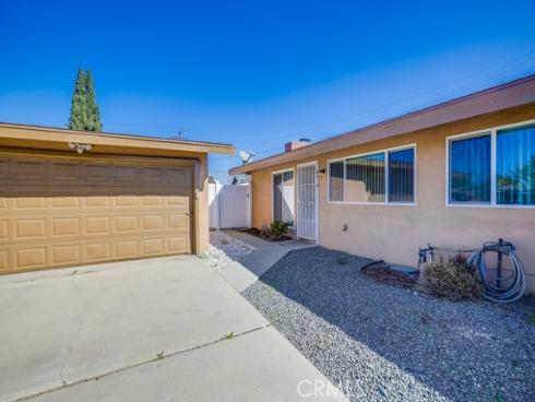 6470  Coronet   Circle, Buena Park, CA